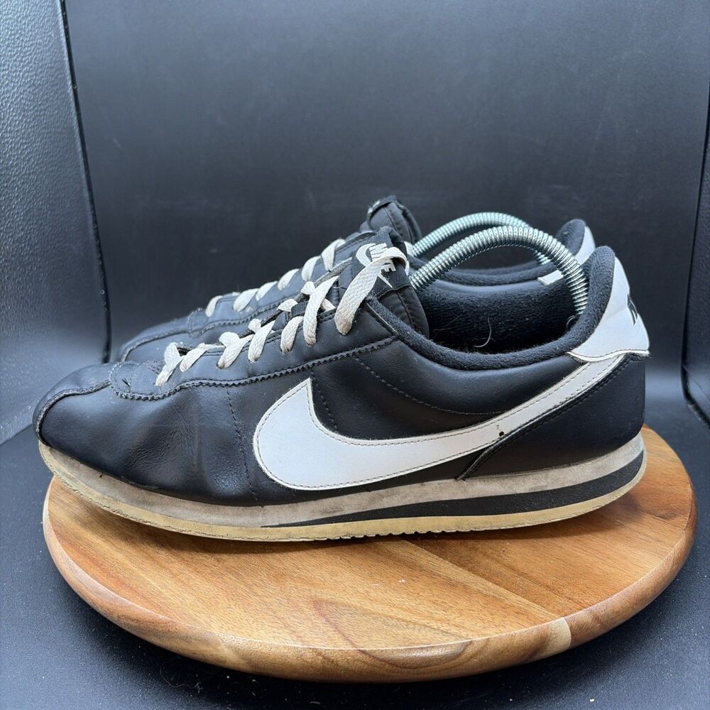 Nike Cortez Basic Mens Size 11 Shoes Black White Leather Sneakers